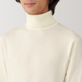 紳士　洗えるウールリブタートルネックセーター