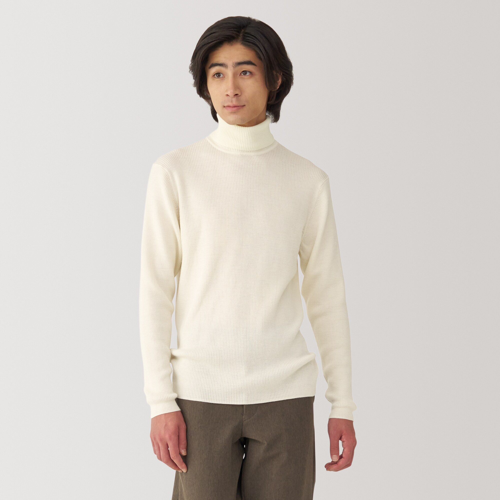 紳士　洗えるウールリブタートルネックセーター