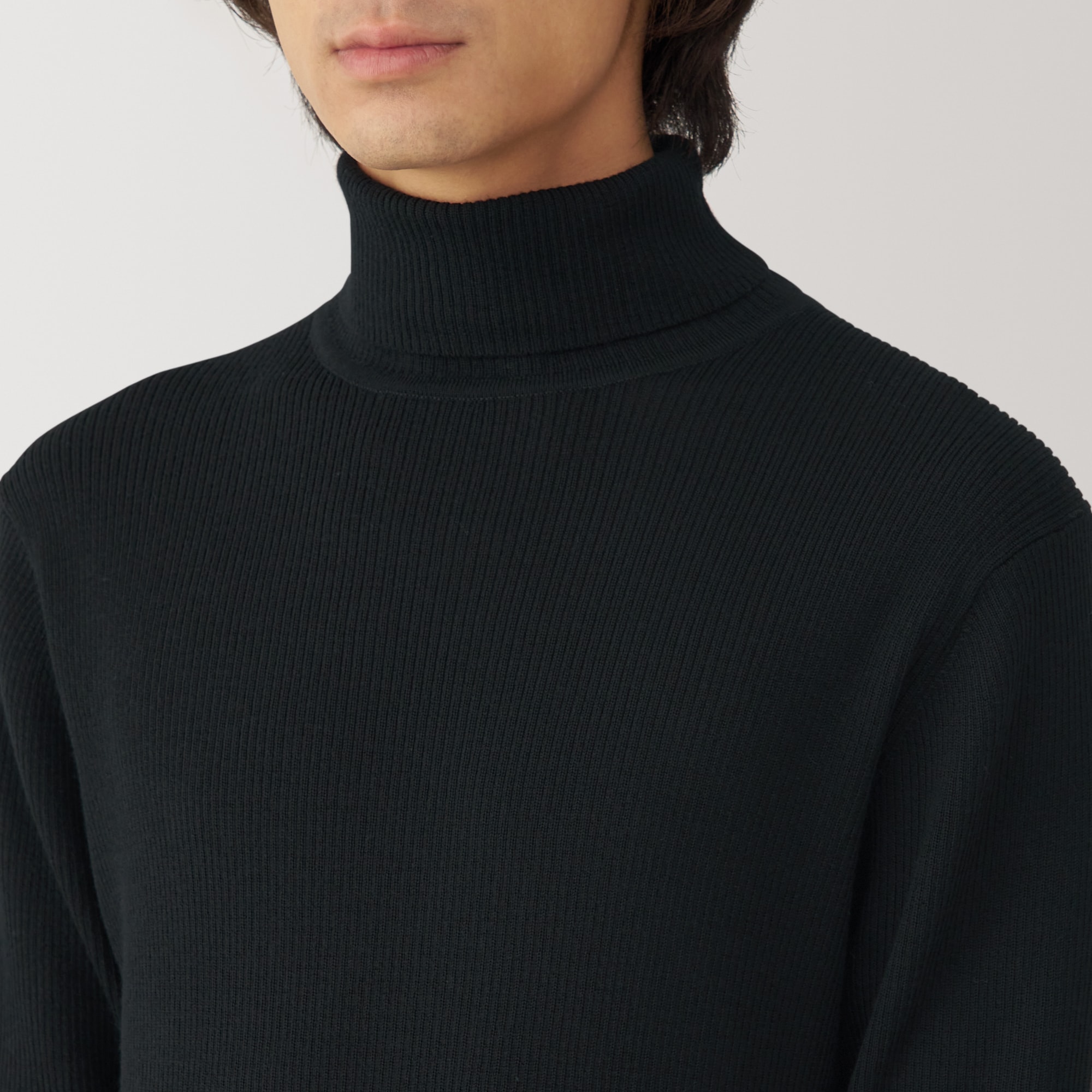 紳士　洗えるウールリブタートルネックセーター