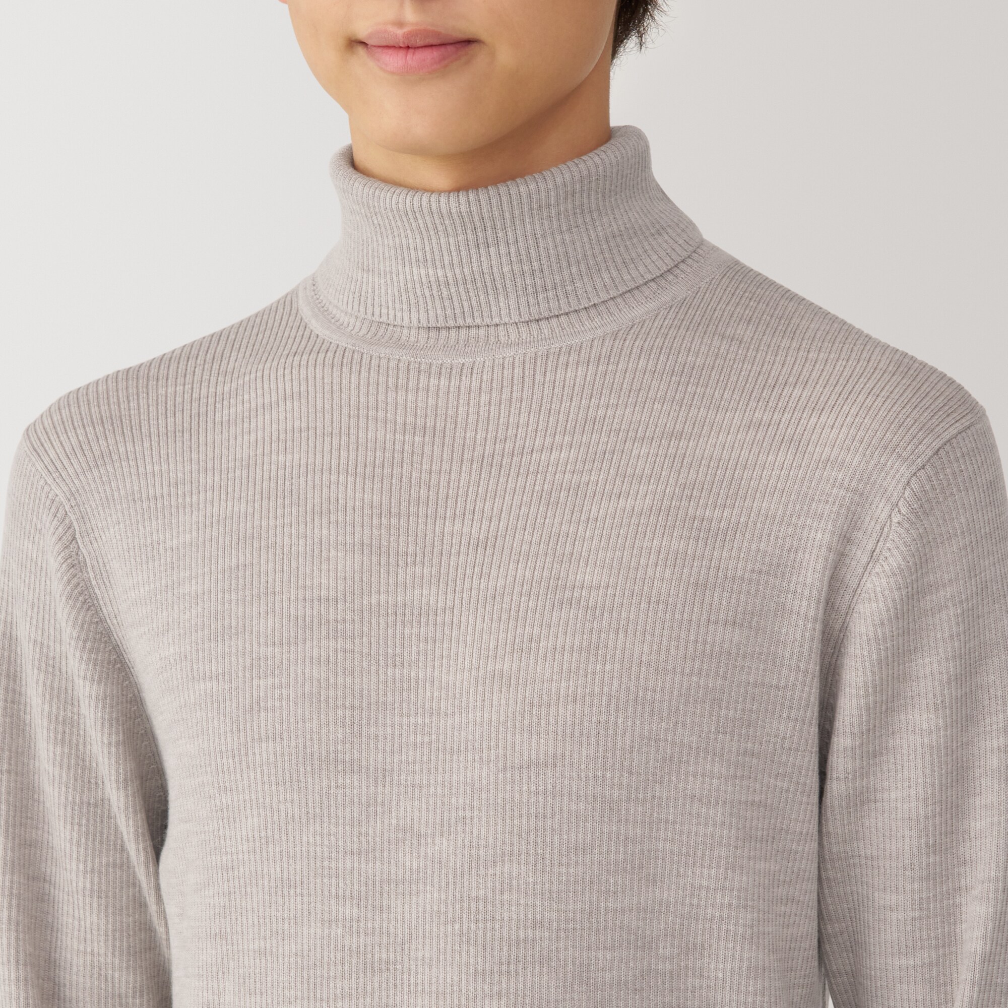 紳士　洗えるウールリブタートルネックセーター