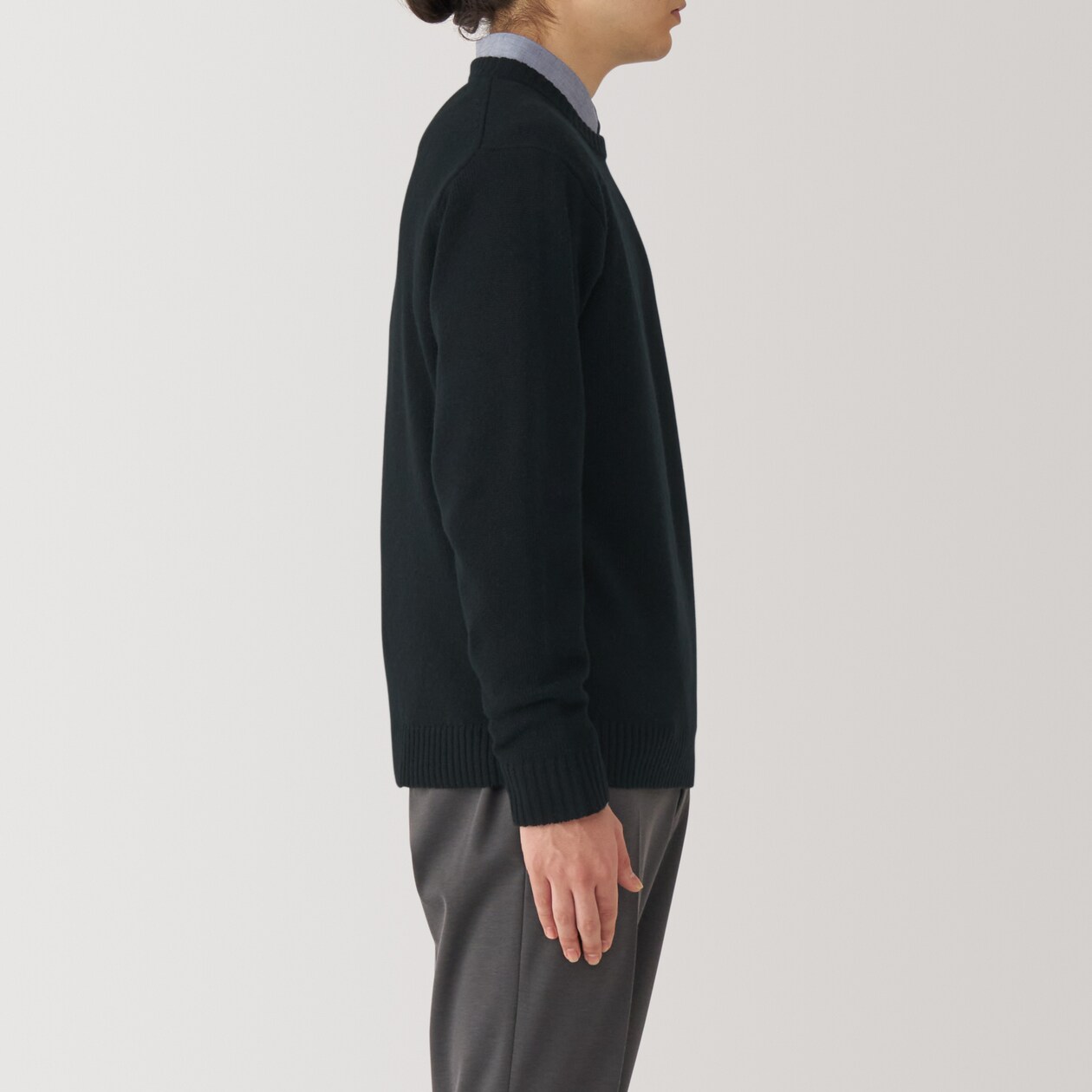 紳士　洗えるウールミドルゲージクルーネックセーター