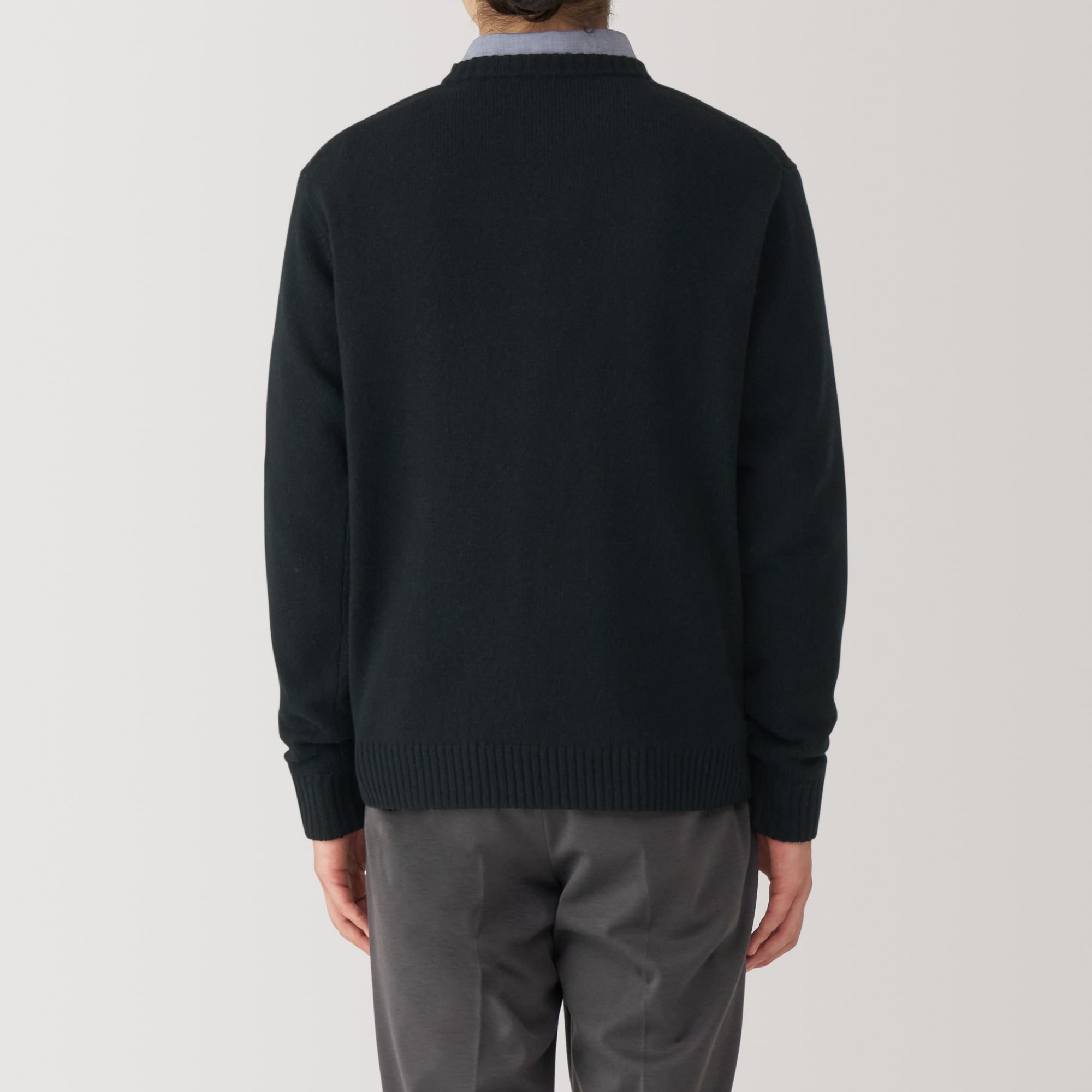 紳士　洗えるウールミドルゲージクルーネックセーター