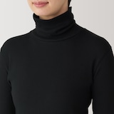 婦人　大豆繊維を使ったリブ編みタートルネック長袖Ｔシャツ