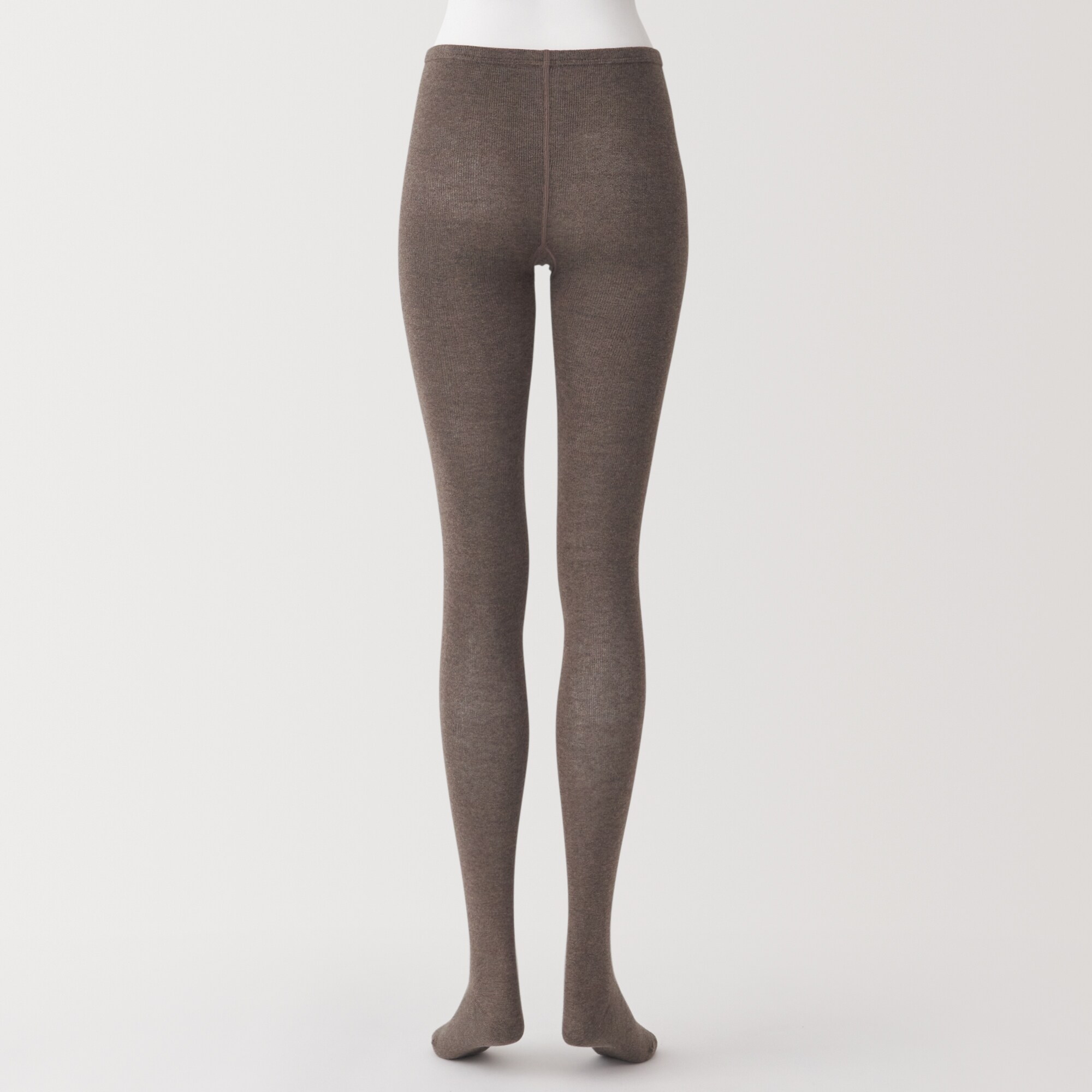 婦人　足なり直角　かかとに合う　タイツ