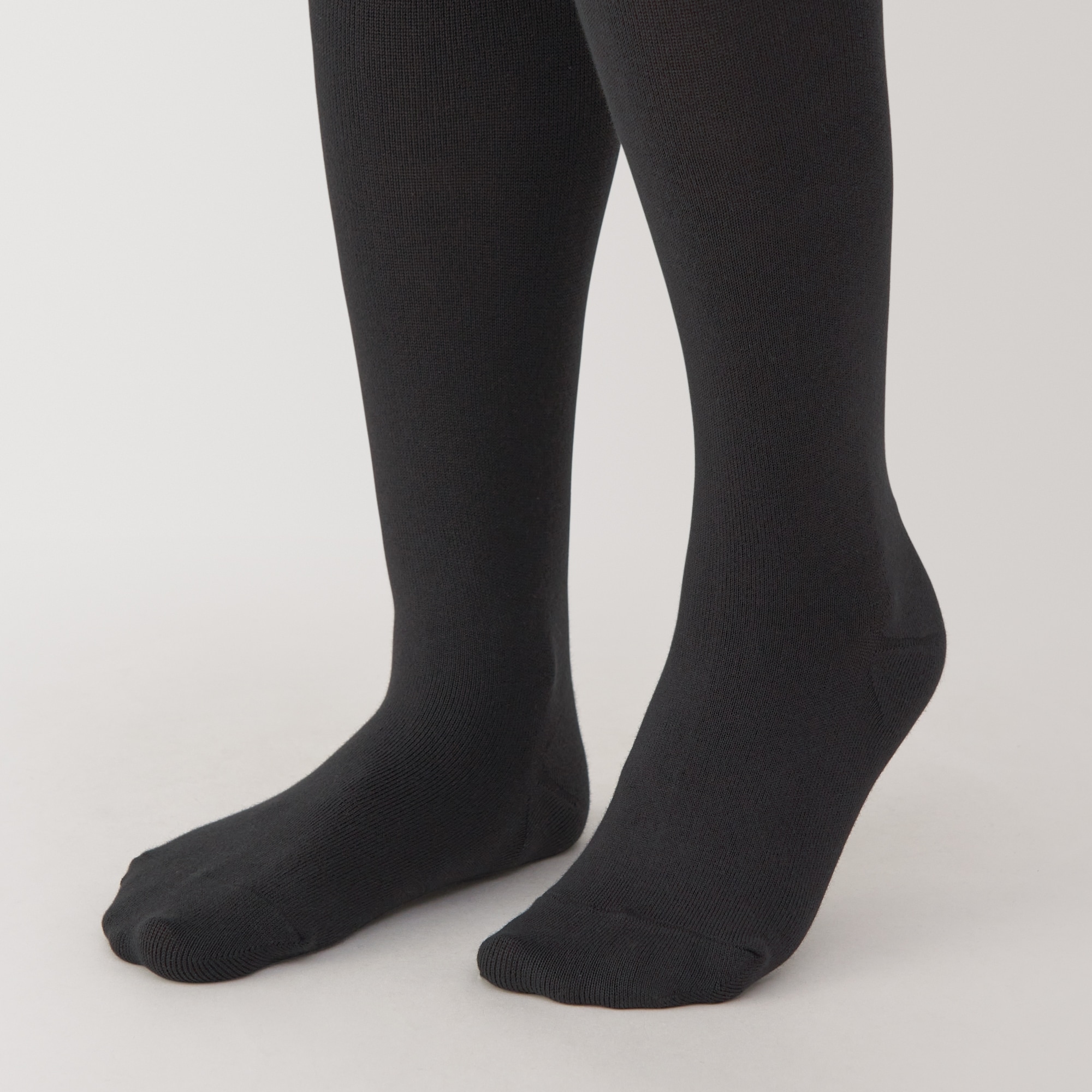 婦人　足なり直角　かかとに合う　タイツ