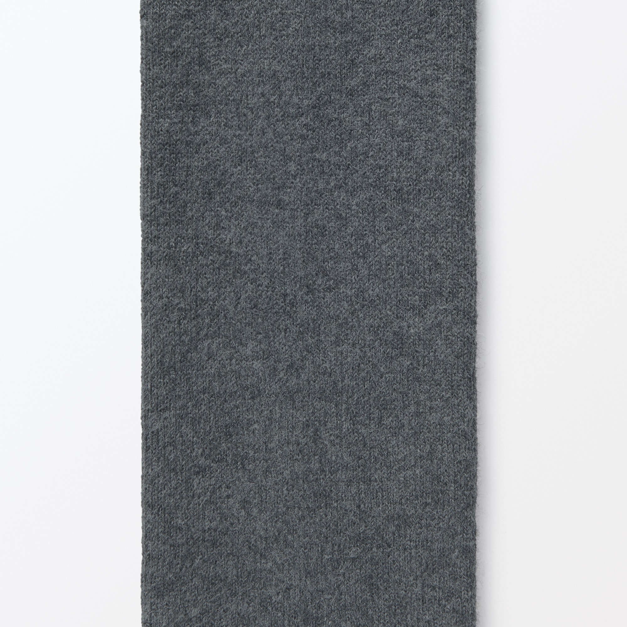 ベビー　足なり直角　かかとに合う　タイツ