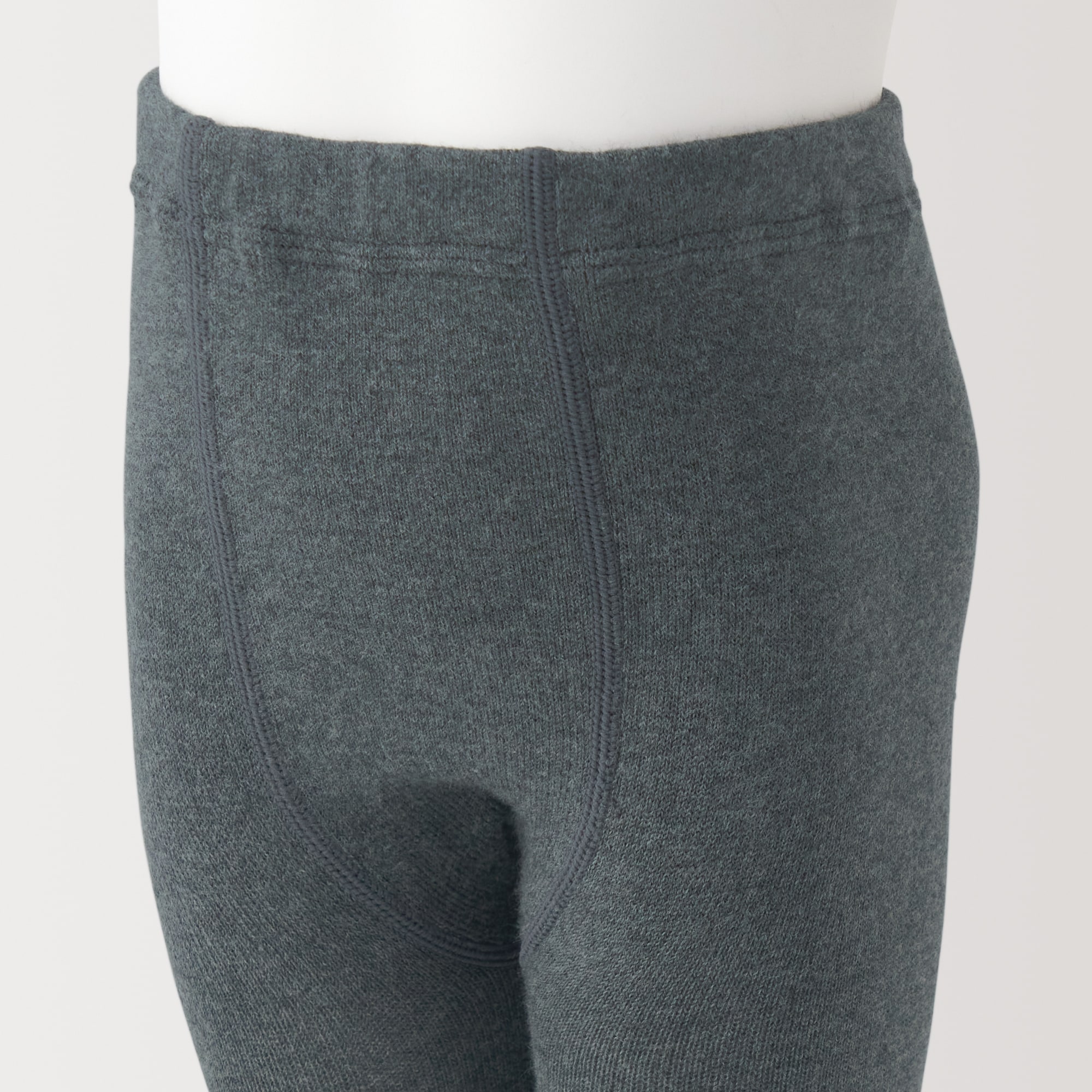 ベビー　足なり直角　かかとに合う　リブ編みタイツ