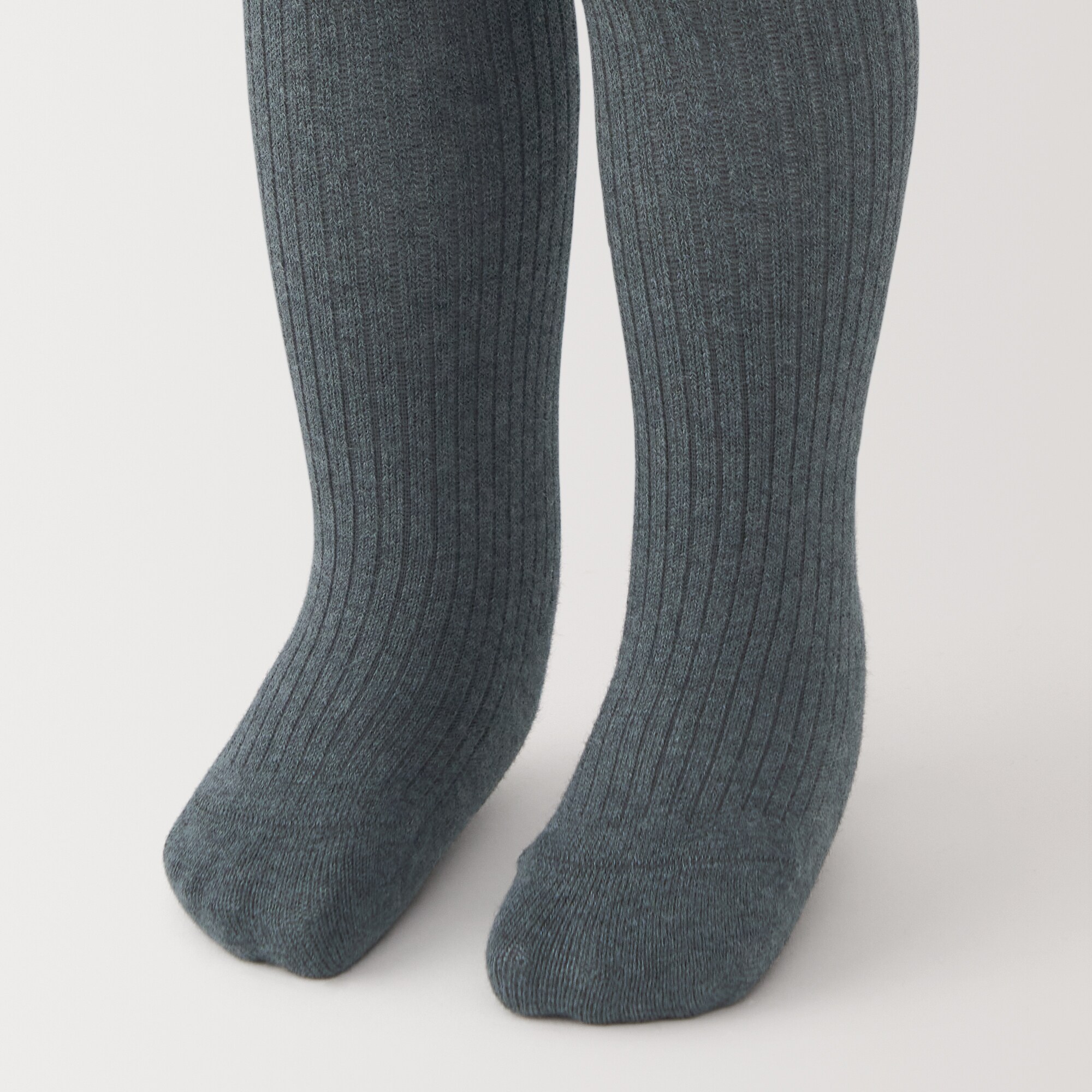 ベビー　足なり直角　かかとに合う　リブ編みタイツ