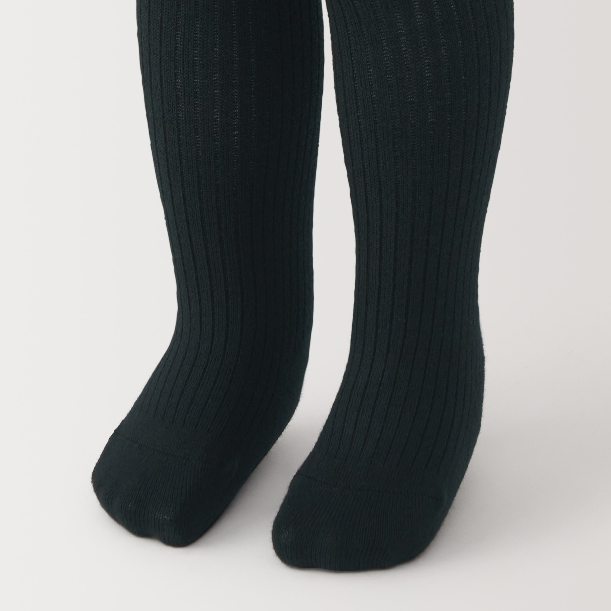 ベビー　足なり直角　かかとに合う　リブ編みタイツ