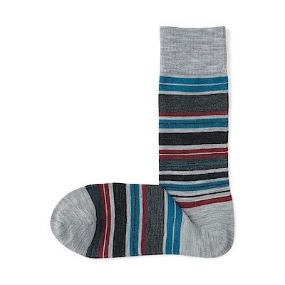 紳士　光沢感のあるウール糸で編んだ　足なり直角　靴下（ボーダー）