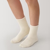 足なり直角　シルク混　パイル編み　ルームソックス