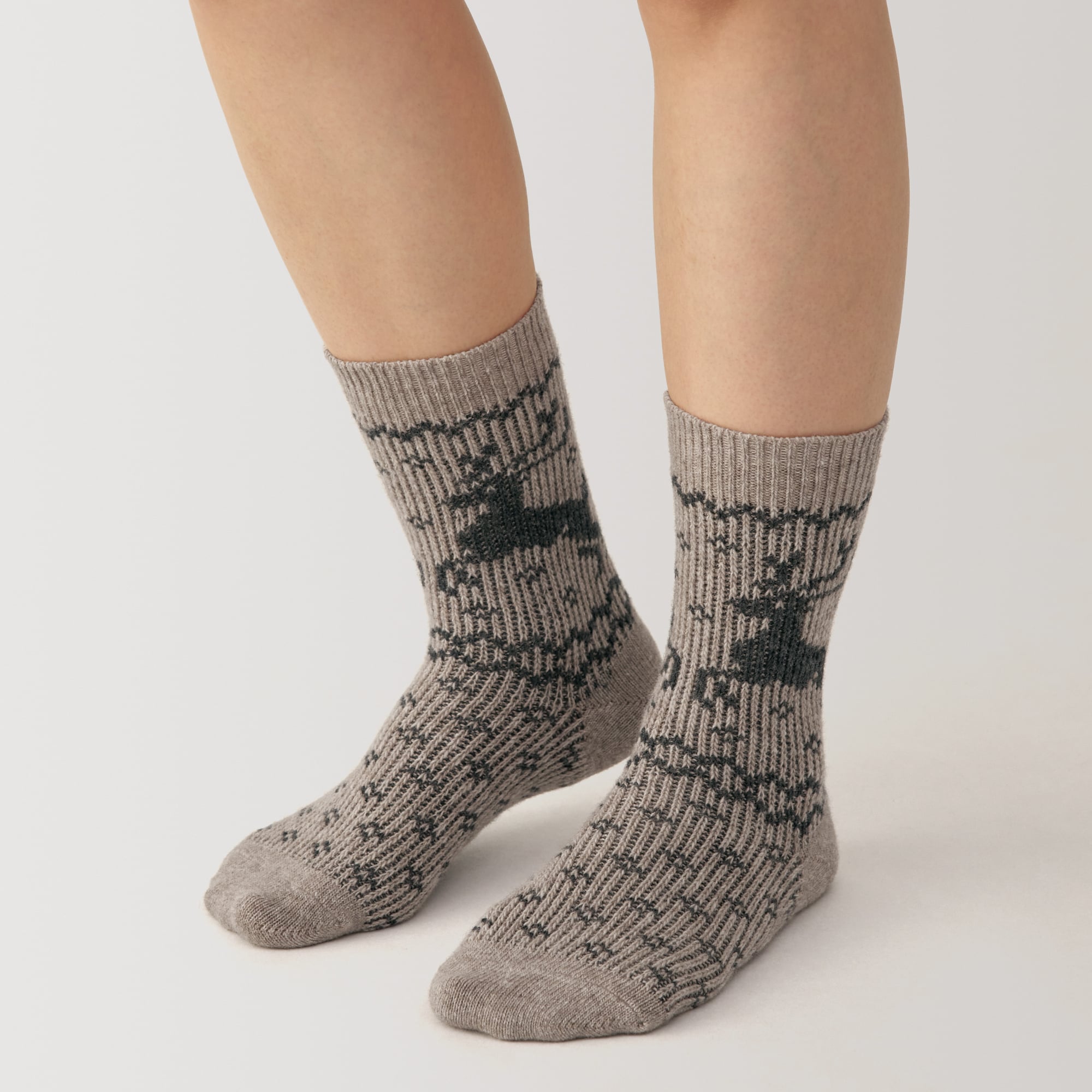 婦人　足なり直角　履き口やわらか　ウール混トナカイ柄　靴下