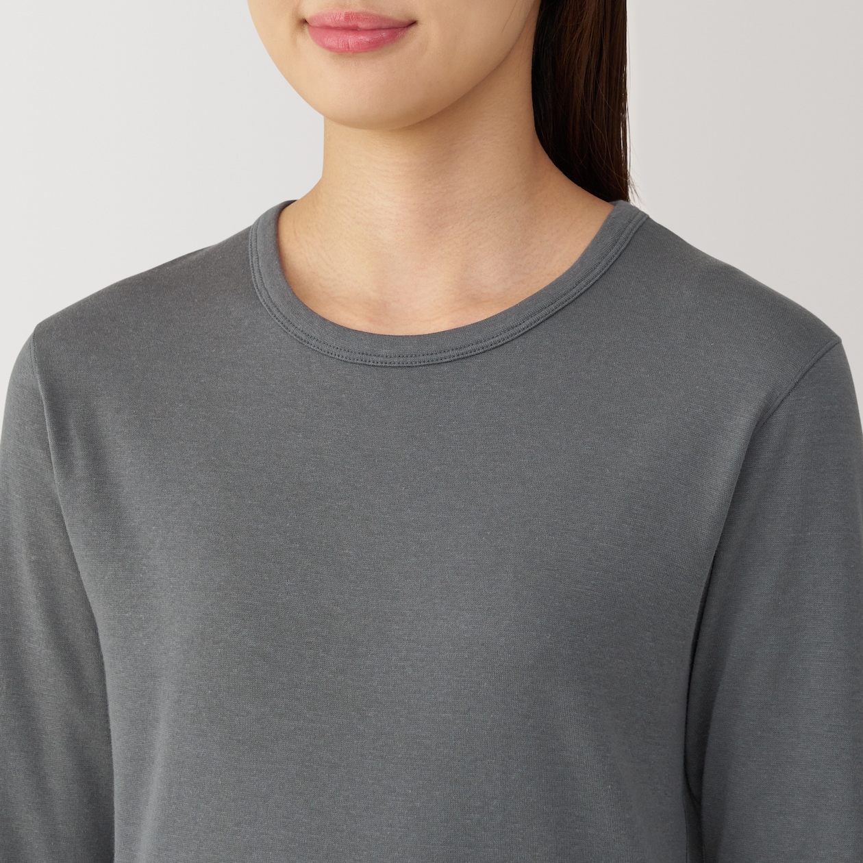 婦人　あったか綿　厚手　クルーネック長袖Ｔシャツ