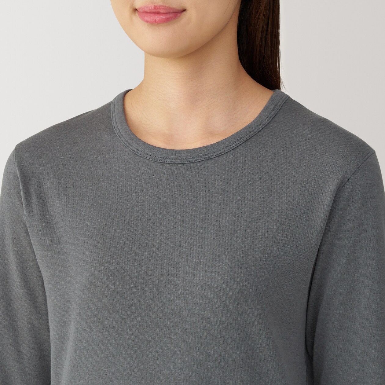 婦人　あったか綿　厚手　クルーネック長袖Ｔシャツ