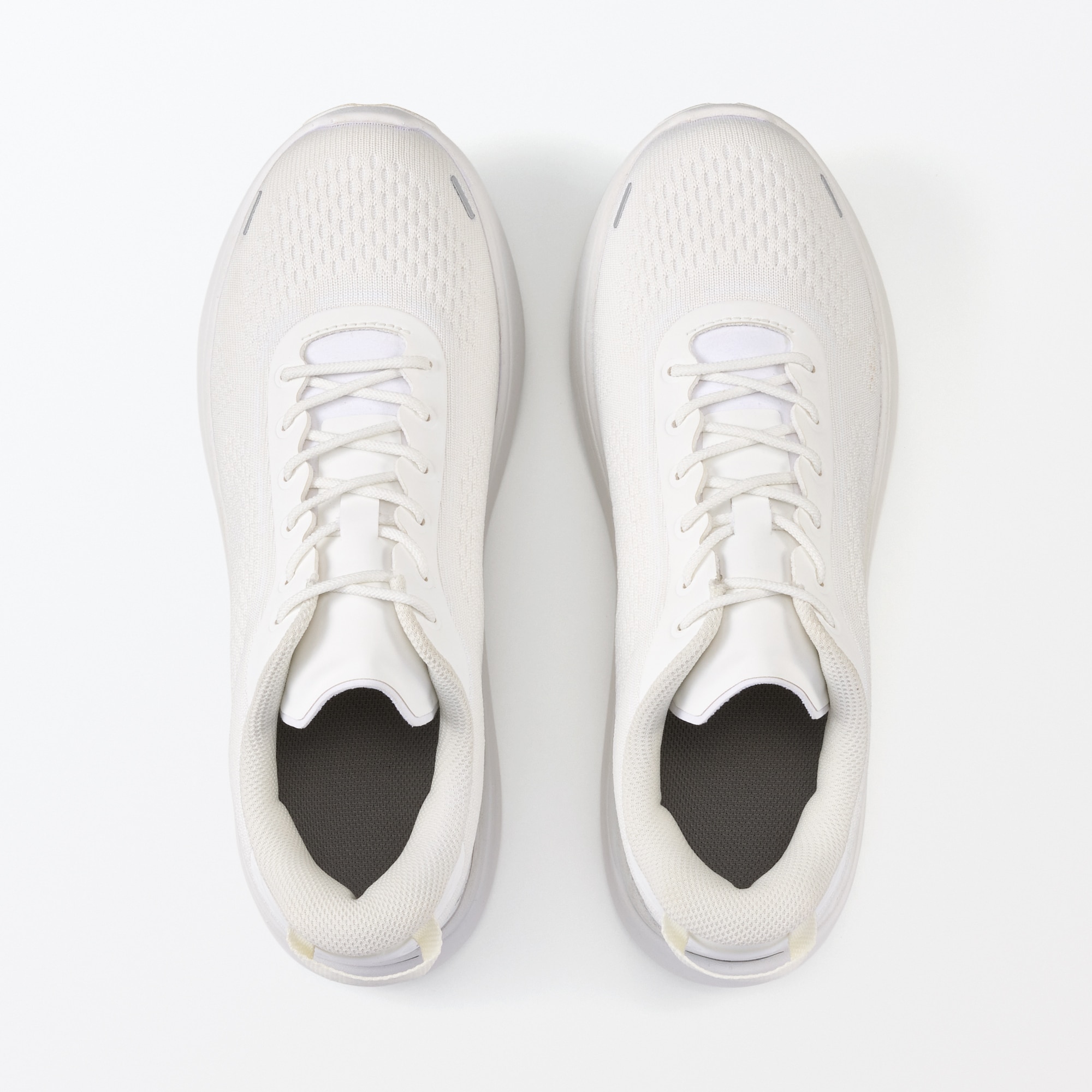 紳士　歩きやすいカーブソールスニーカー