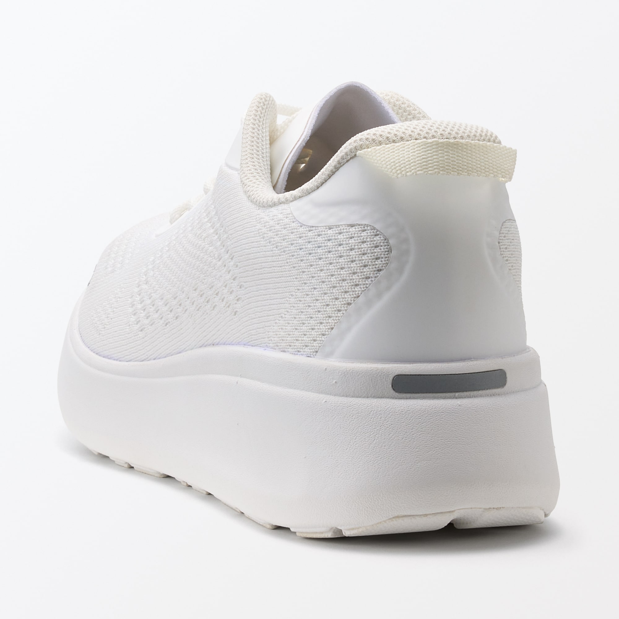 紳士　歩きやすいカーブソールスニーカー