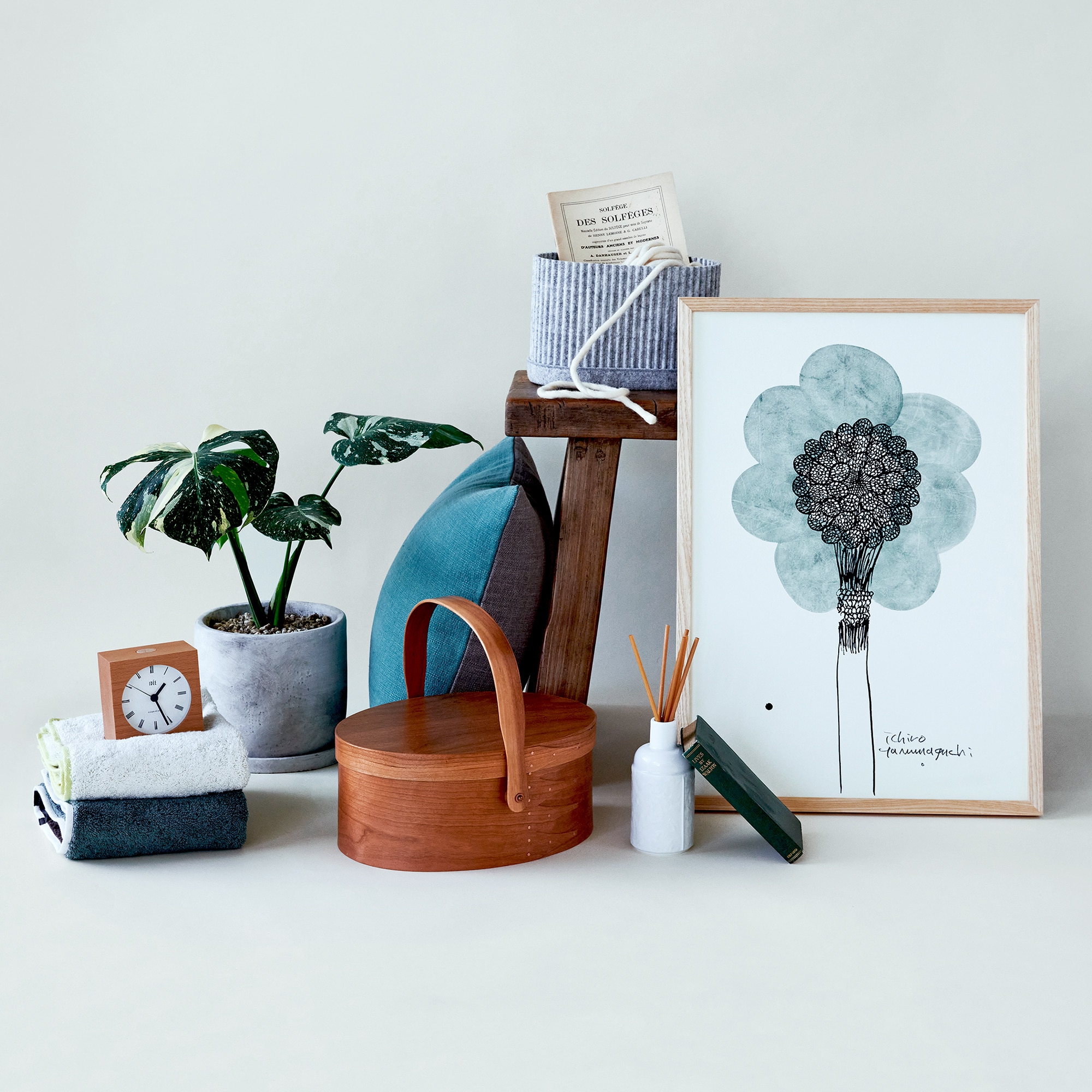 ［ＩＤＥＥ］ｅｎｓｅｍｂｌｅ　フレグランスオイル　ｖｉｅｎｔｏ