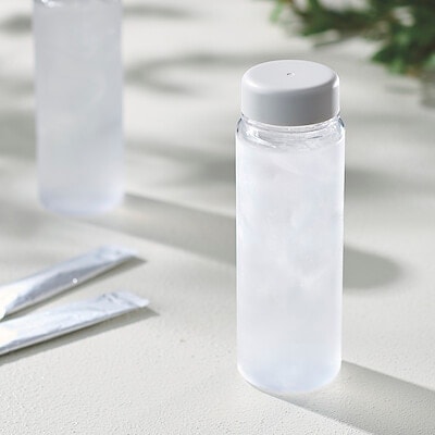 【４月上旬発売予定】【季節限定】水に溶かす　ソルティライチ　５６ｇ（５００ｍｌ用８ｇ×７袋）