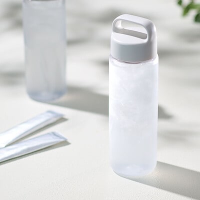 【季節限定】水に溶かす　ソルティライチ　５６ｇ（５００ｍｌ用８ｇ×７袋）