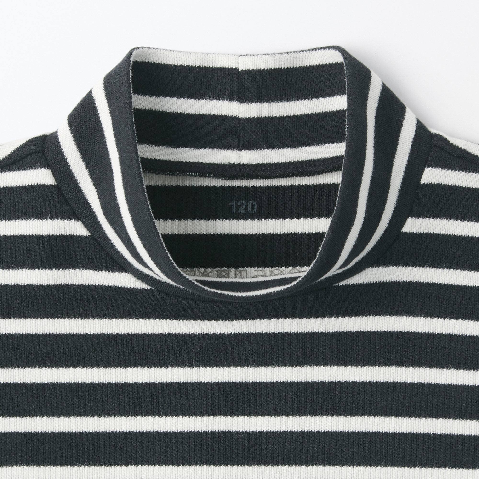 キッズ　起毛スムース編みハイネック長袖Ｔシャツ