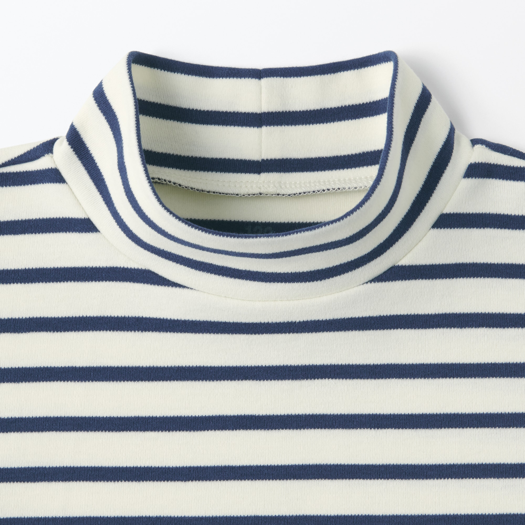 キッズ　起毛スムース編みハイネック長袖Ｔシャツ