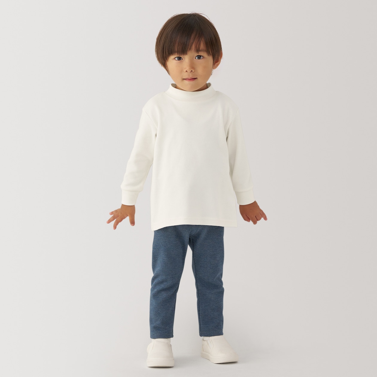 ベビー　起毛スムース編みハイネック長袖Ｔシャツ