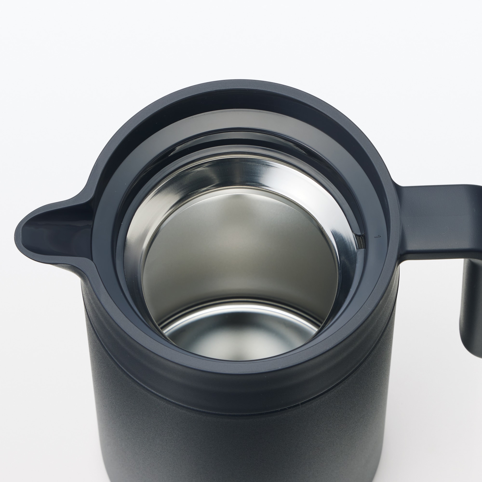 広口で洗いやすい　保温保冷　卓上ポット