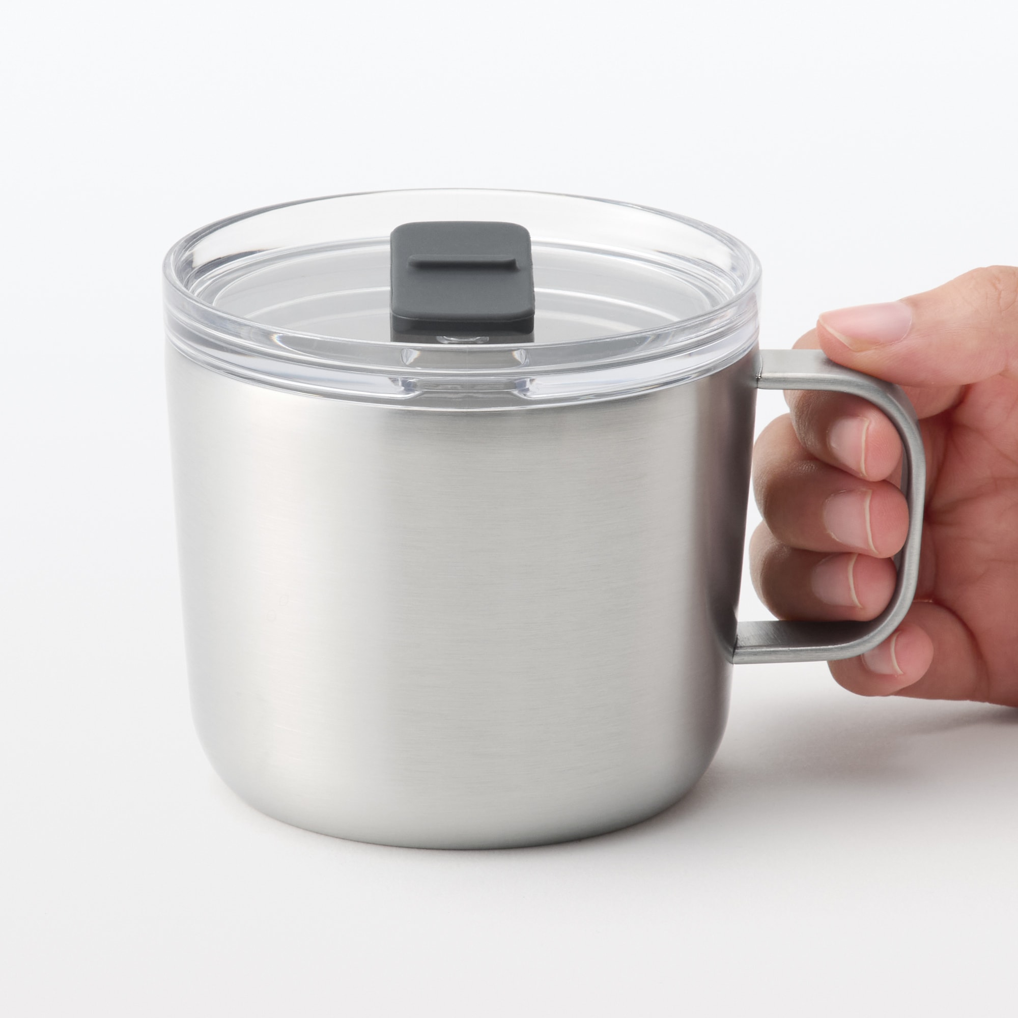 目盛り付き　保温保冷　蓋付きマグカップ