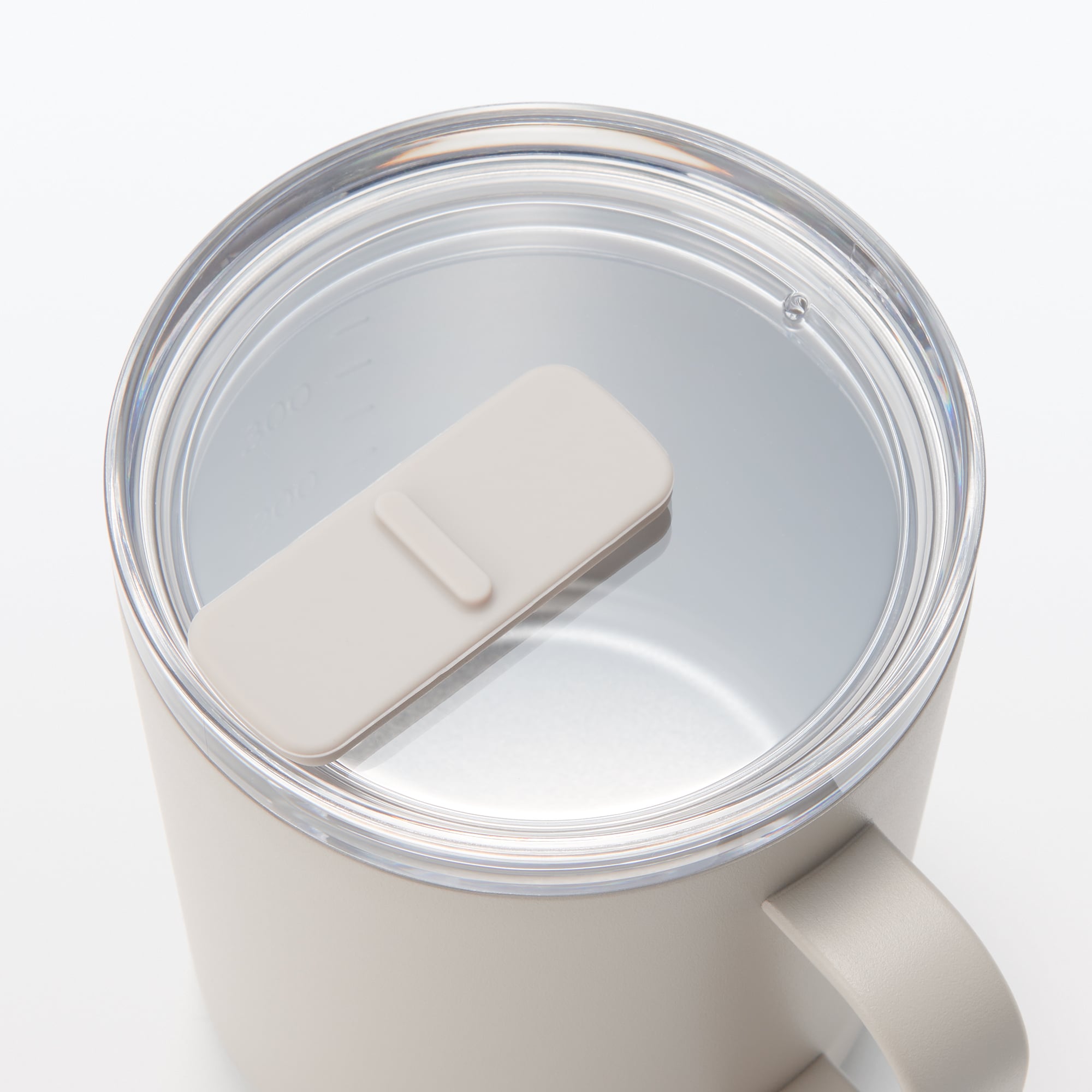 目盛り付き　保温保冷　蓋付きマグカップ