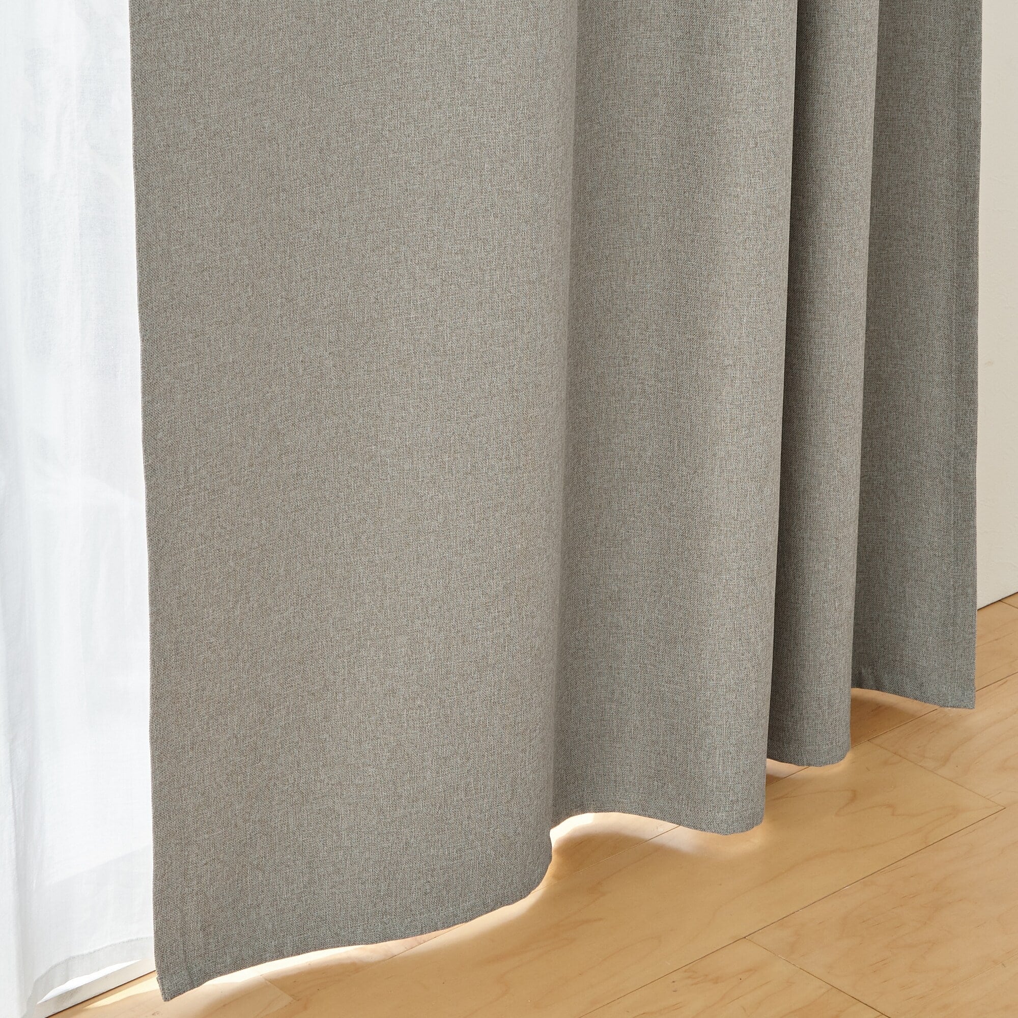 防炎・遮光性　ドビー織りノンプリーツカーテン