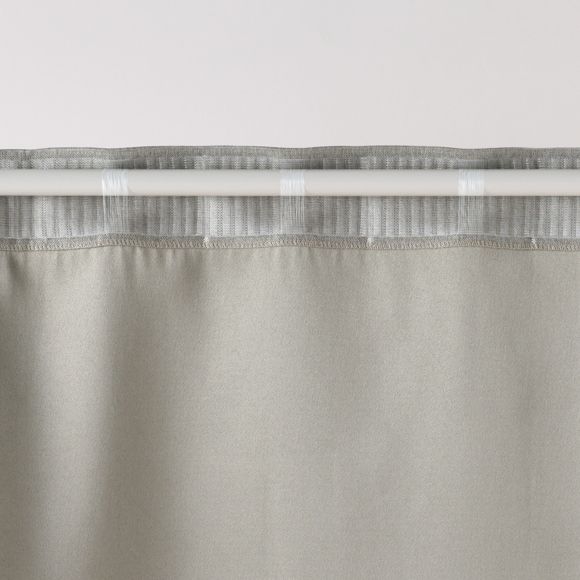 防炎・遮光性　ドビー織りノンプリーツカーテン