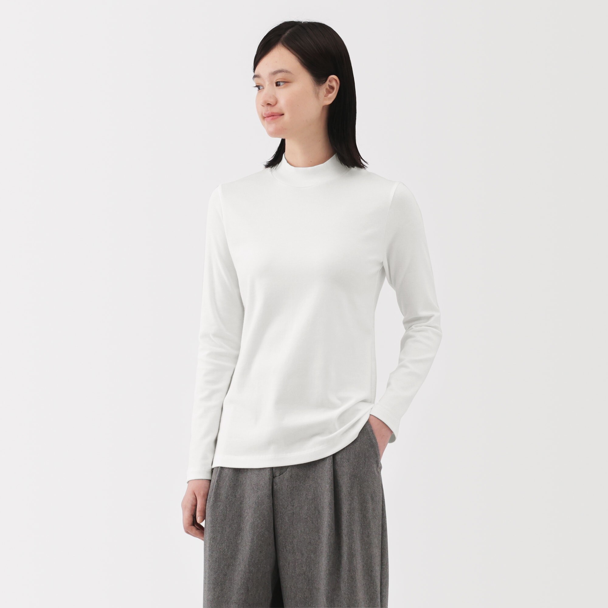 婦人　起毛フライス編みハイネック長袖Ｔシャツ