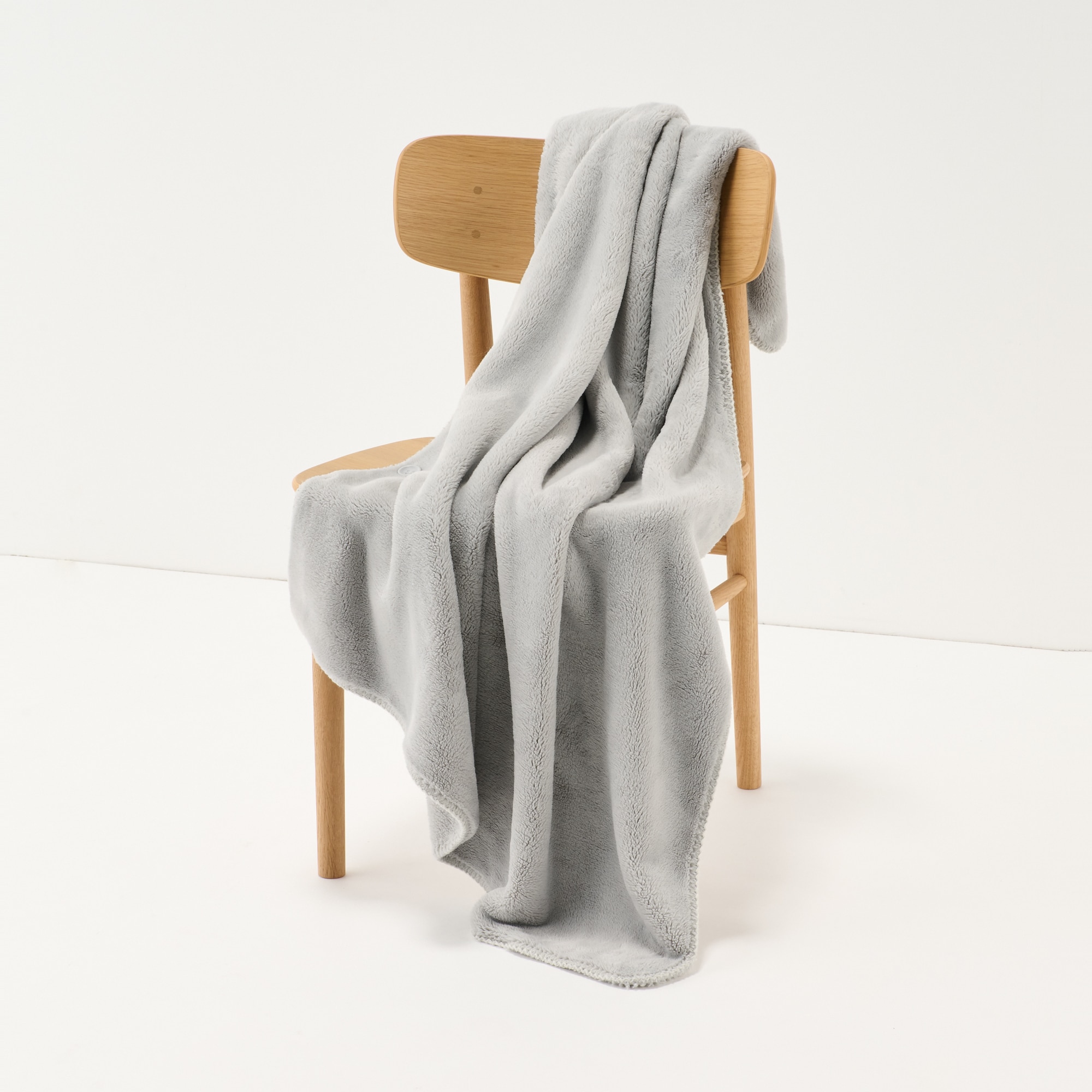 再生ポリエステル　あたたかファイバー厚手ハーフケット