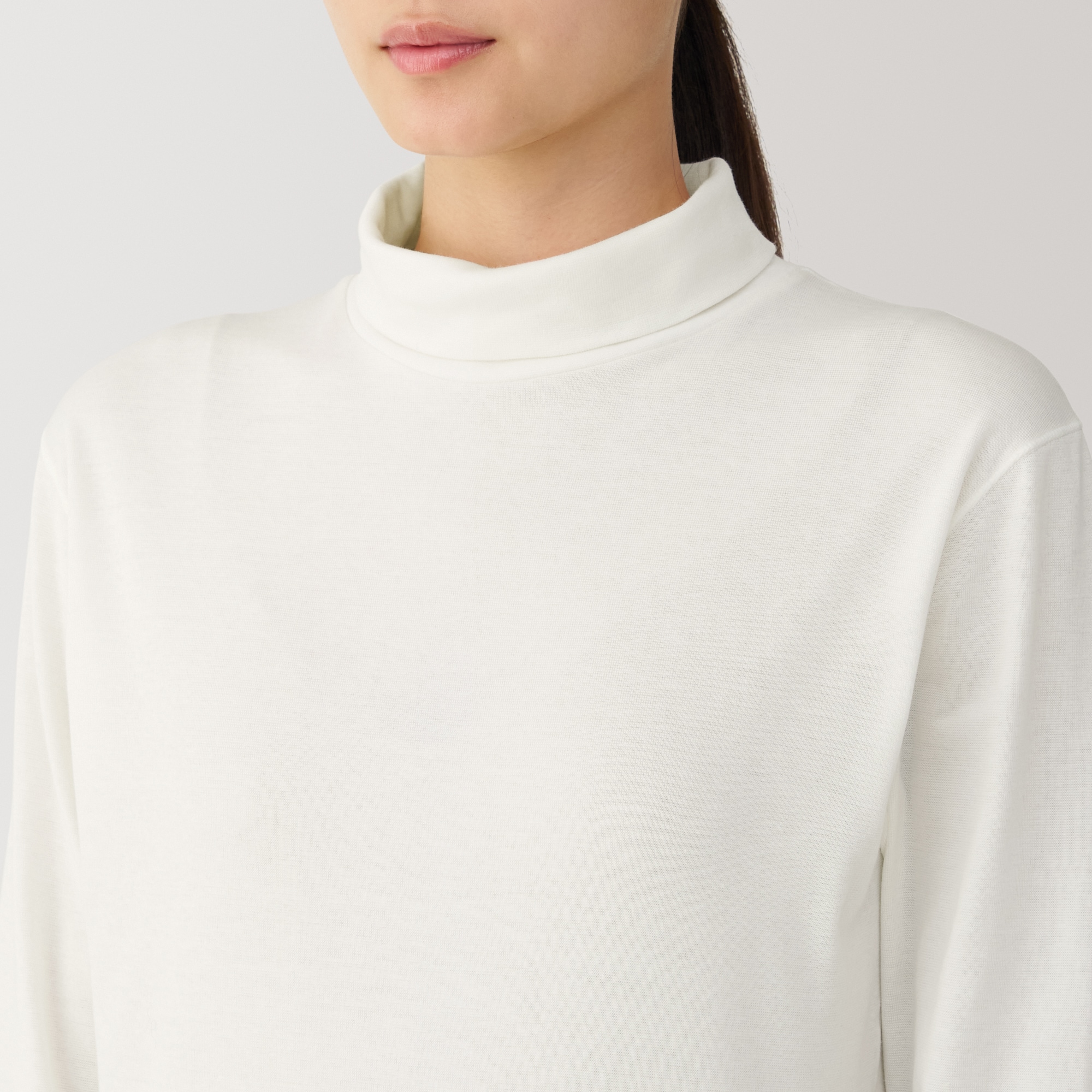 婦人　あったか綿　厚手　タートルネック長袖Ｔシャツ