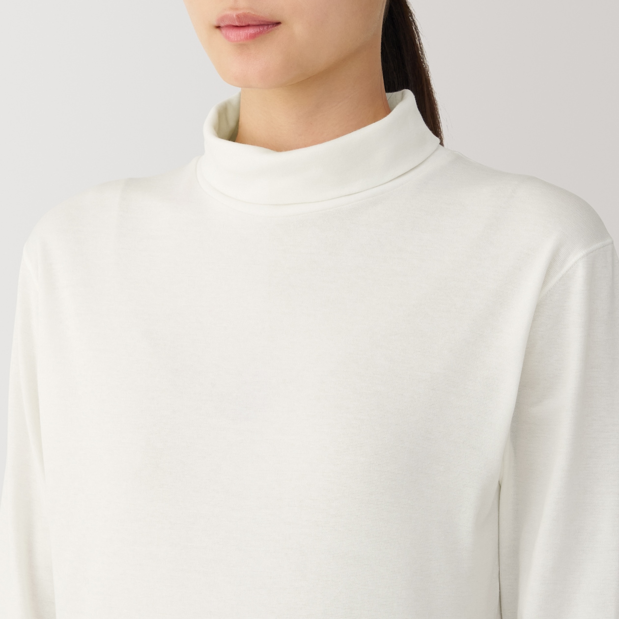 婦人　あったか綿　厚手　タートルネック長袖Ｔシャツ