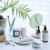 ［ＩＤＥＥ］アロマティックピンクバスソルト　Ｌｕｎｕｇａｎｇａ　２７０ｇ