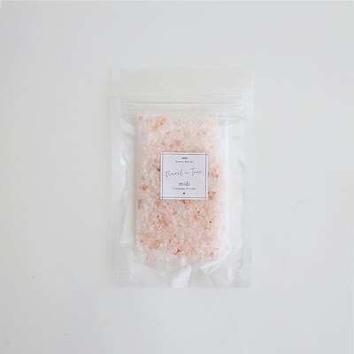 ［ＩＤＥＥ］アロマティックピンクバスソルト　Ｌｕｎｕｇａｎｇａ　６０ｇ