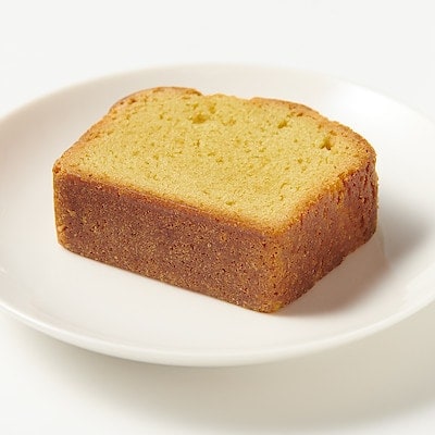 植物素材を生かしたお菓子　バナナケーキ　１個