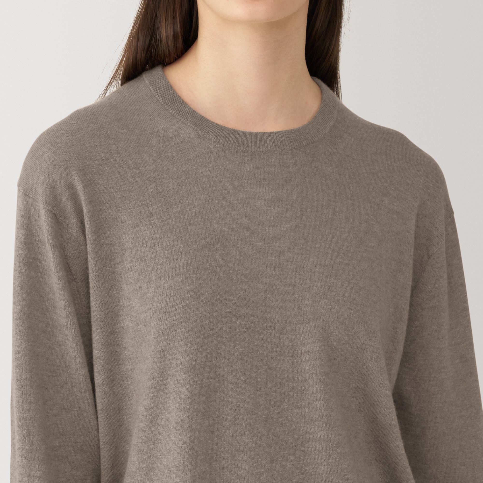 婦人 自然のまんまの色 カシミヤクルーネックセーター | 無印良品