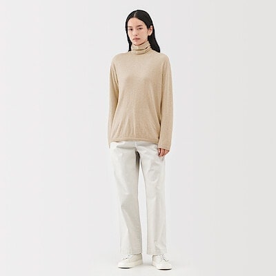 婦人　自然のまんまの色　カシミヤタートルネックセーター
