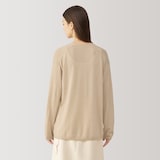 婦人　自然のまんまの色　カシミヤＶネックカーディガン