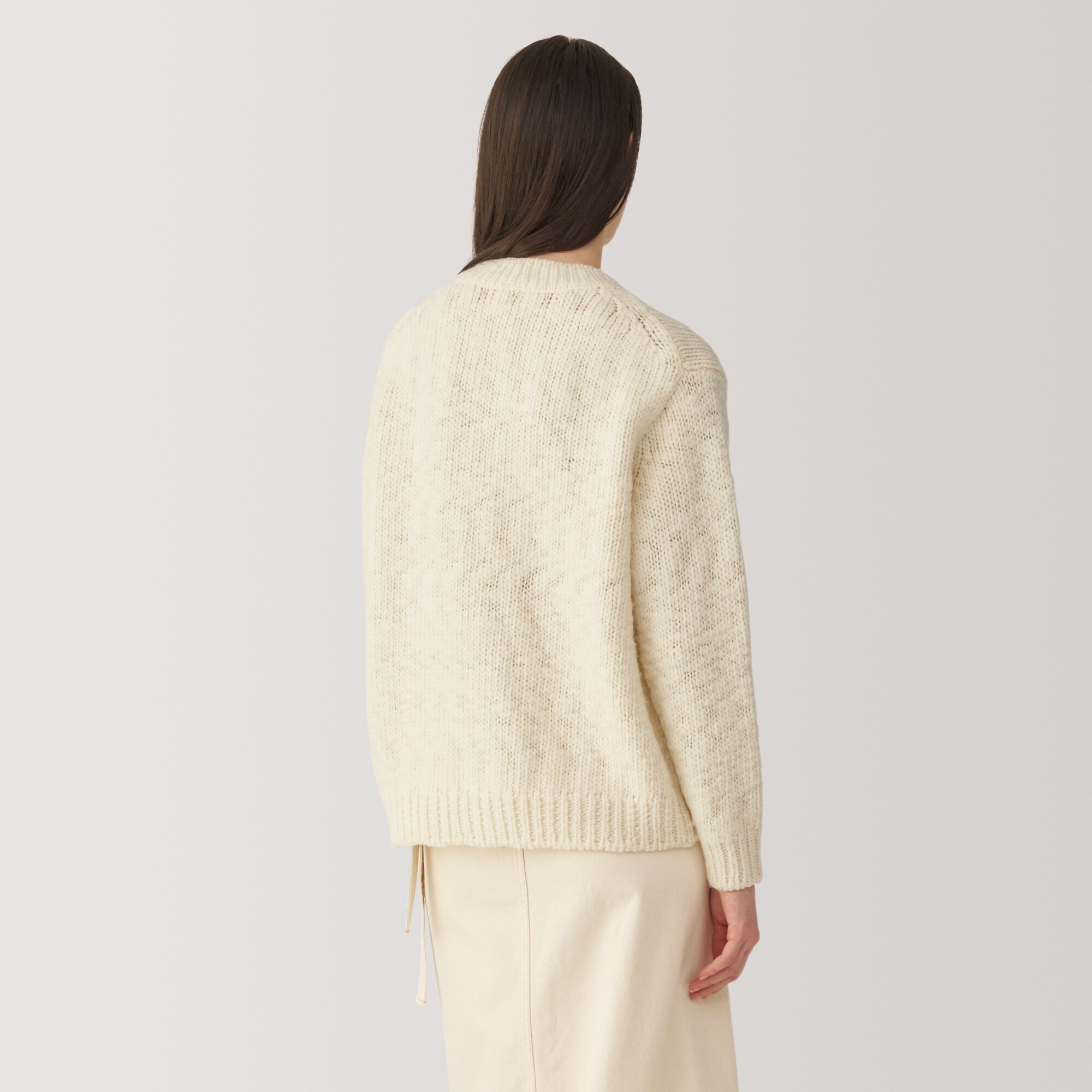 婦人　ウールローゲージクルーネックセーター