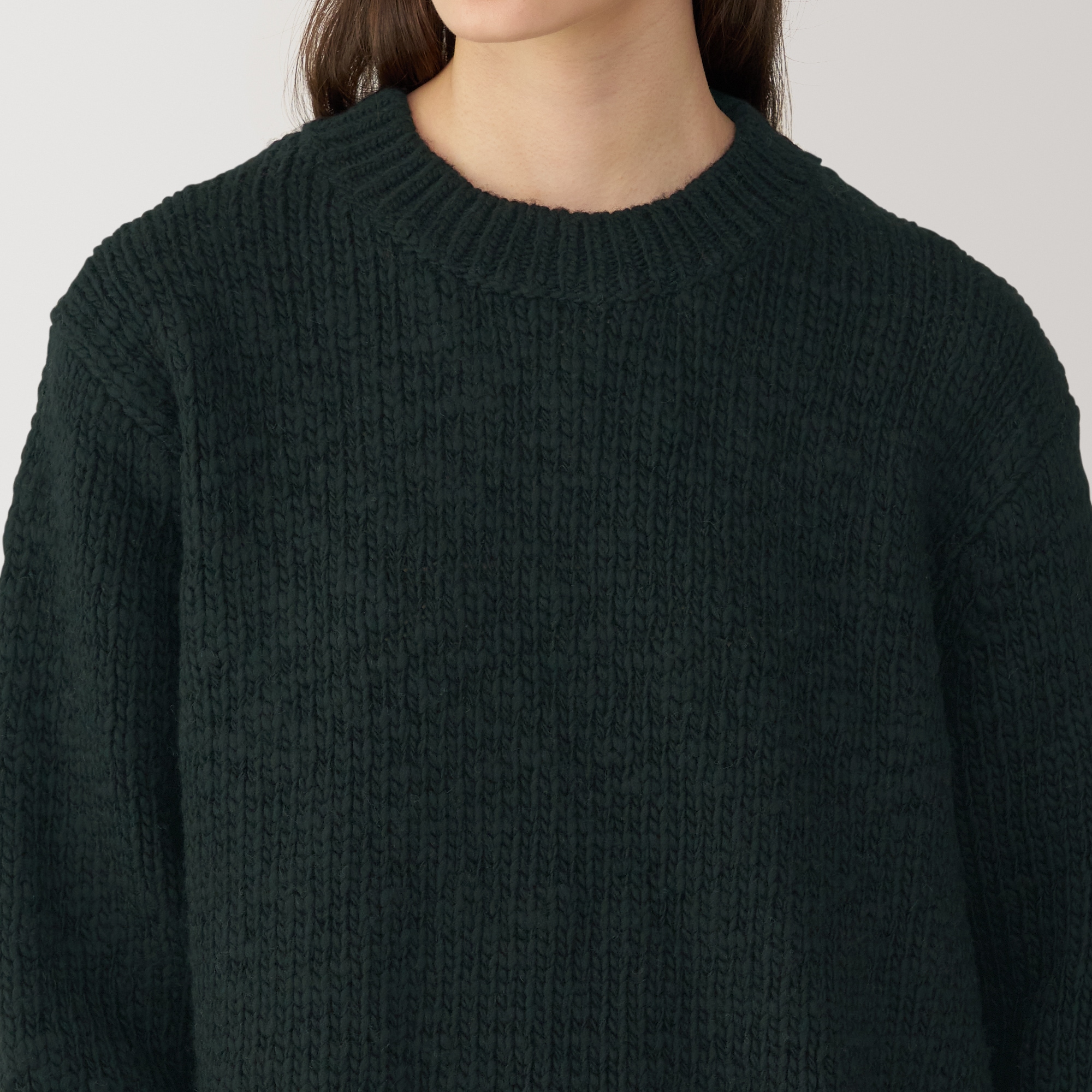 婦人　ウールローゲージクルーネックセーター