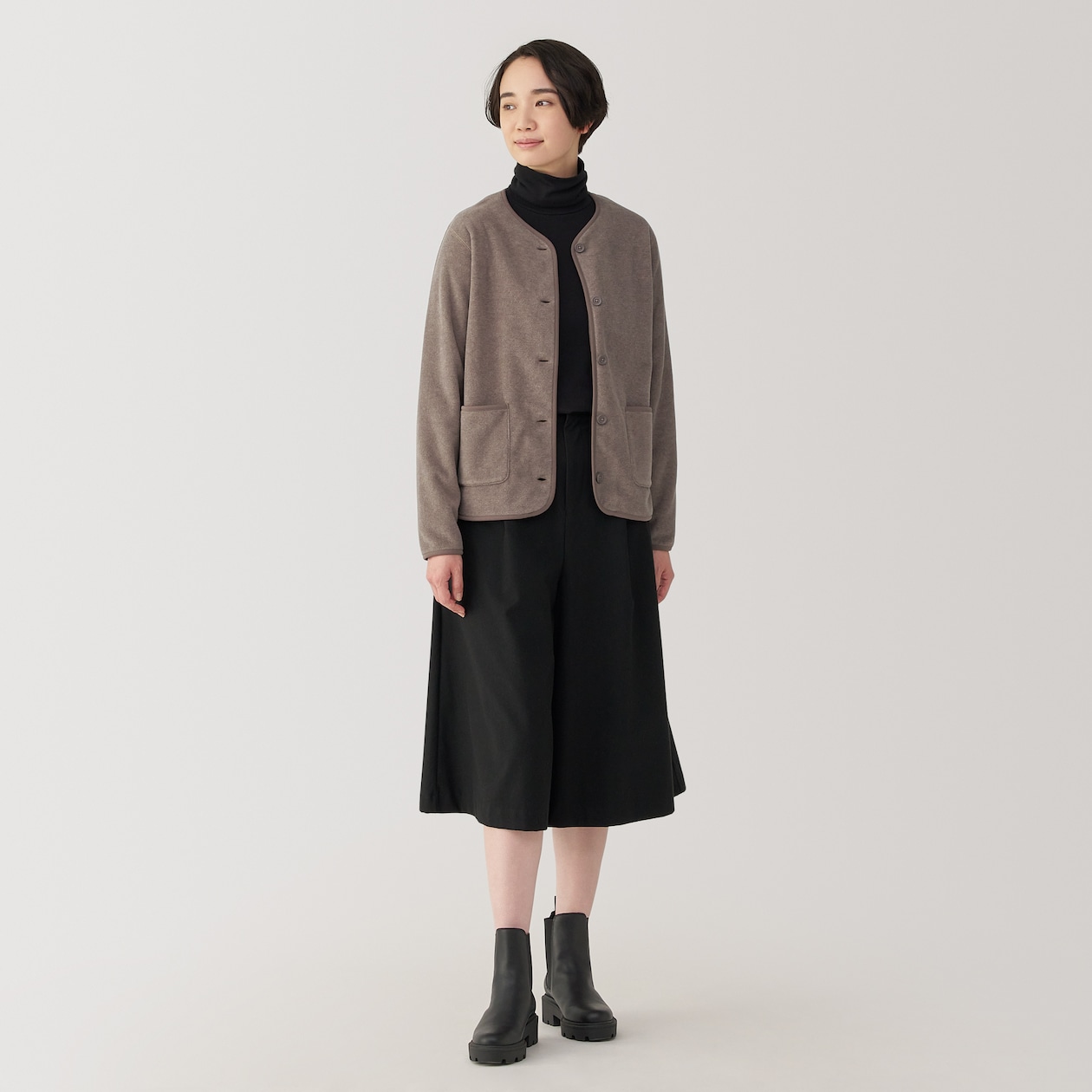 婦人　素材に還るフリースカーディガン