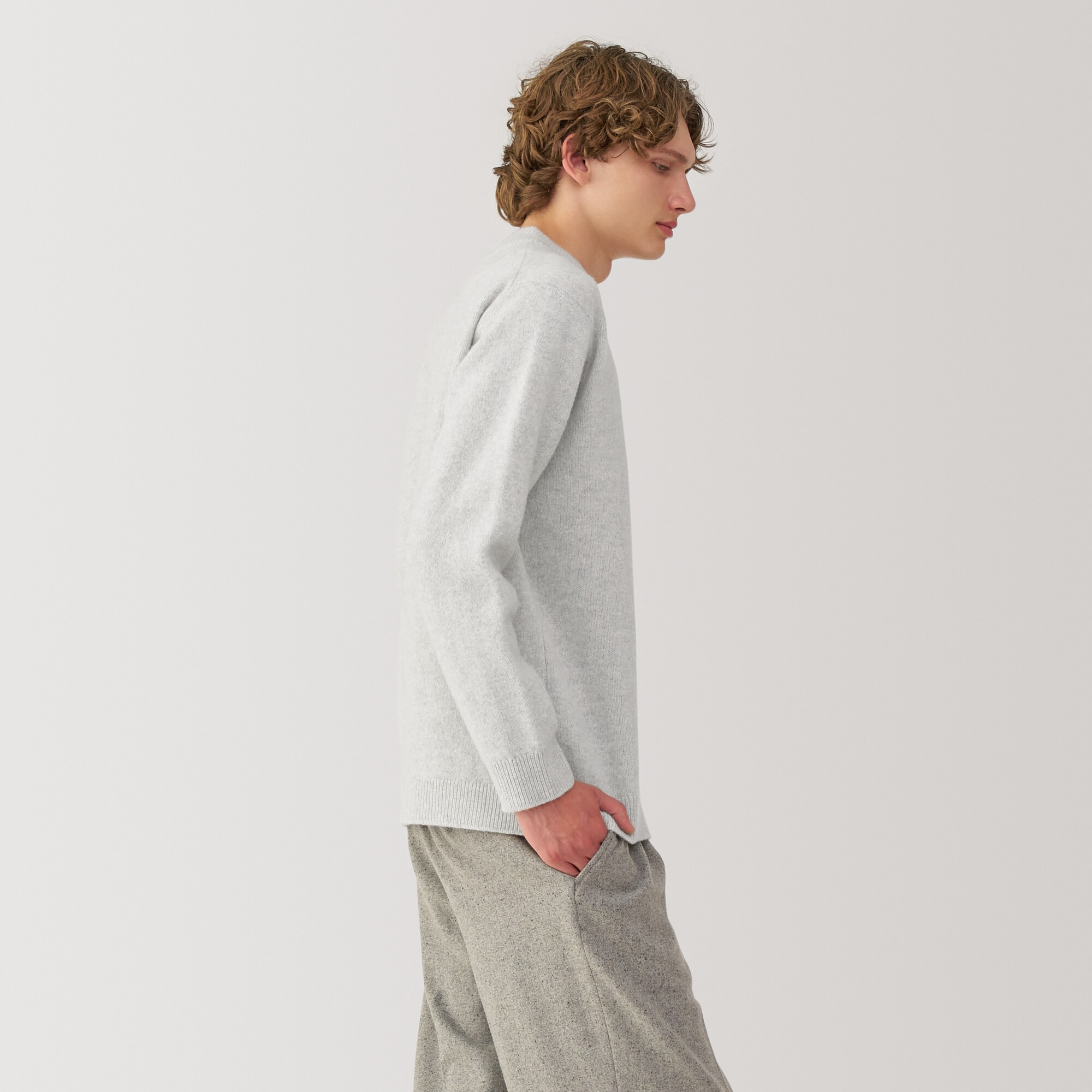 紳士　縮絨ウールモックネックセーター