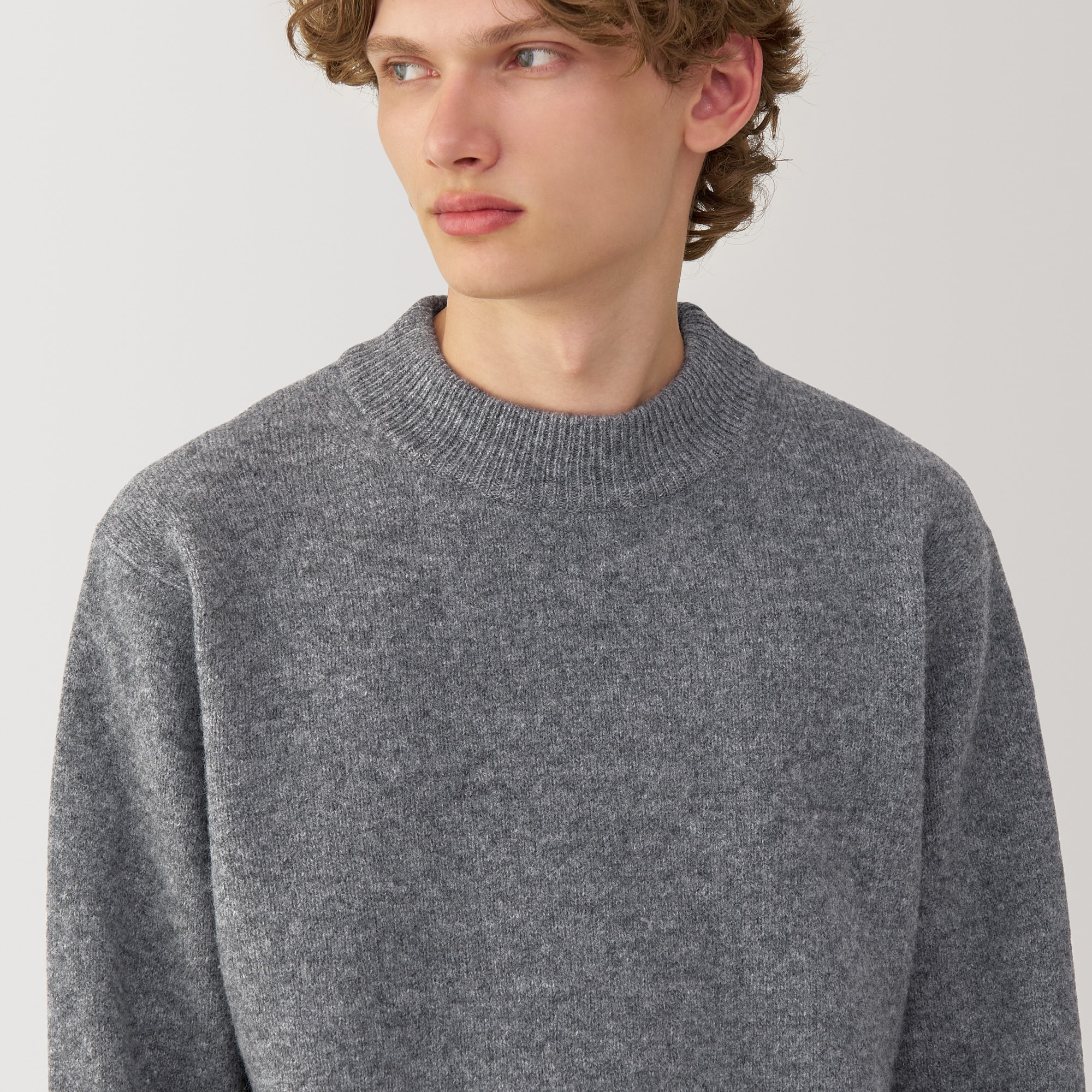 紳士　縮絨ウールモックネックセーター