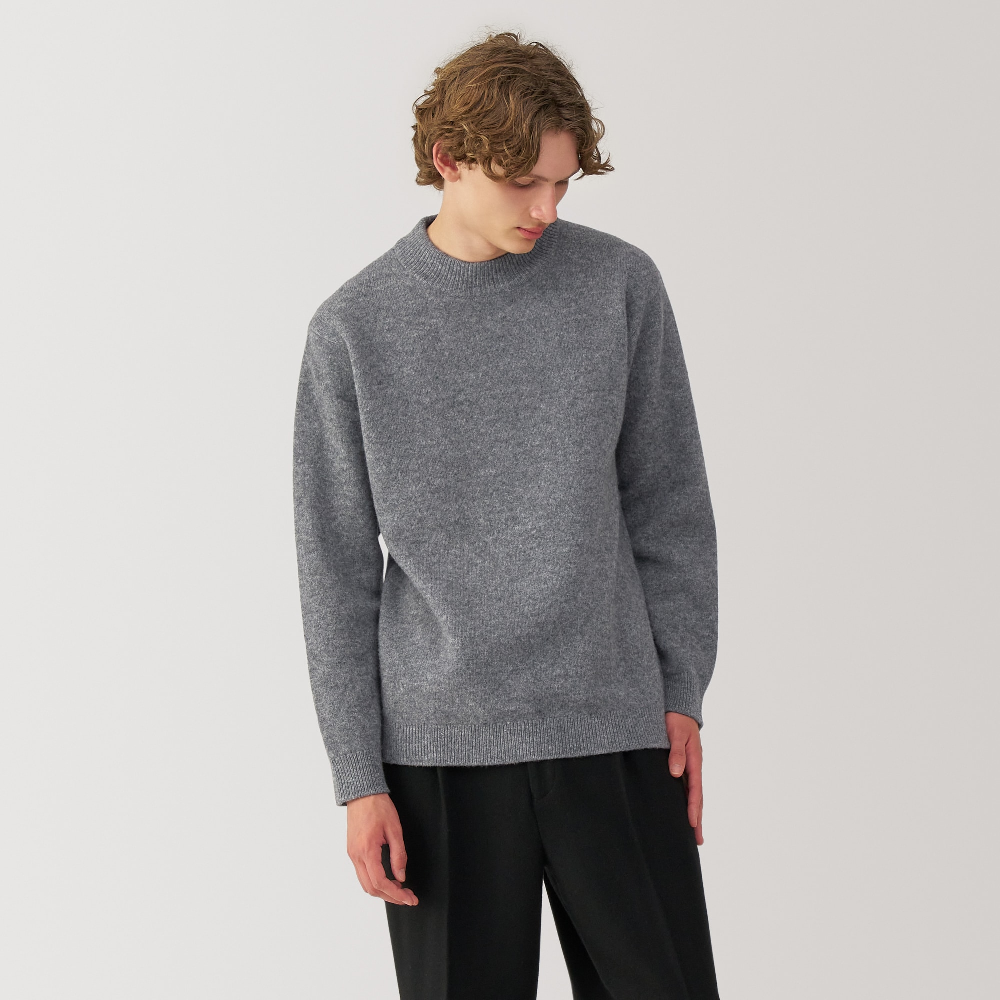 紳士　縮絨ウールモックネックセーター