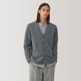 紳士　縮絨ウールＶネックカーディガン