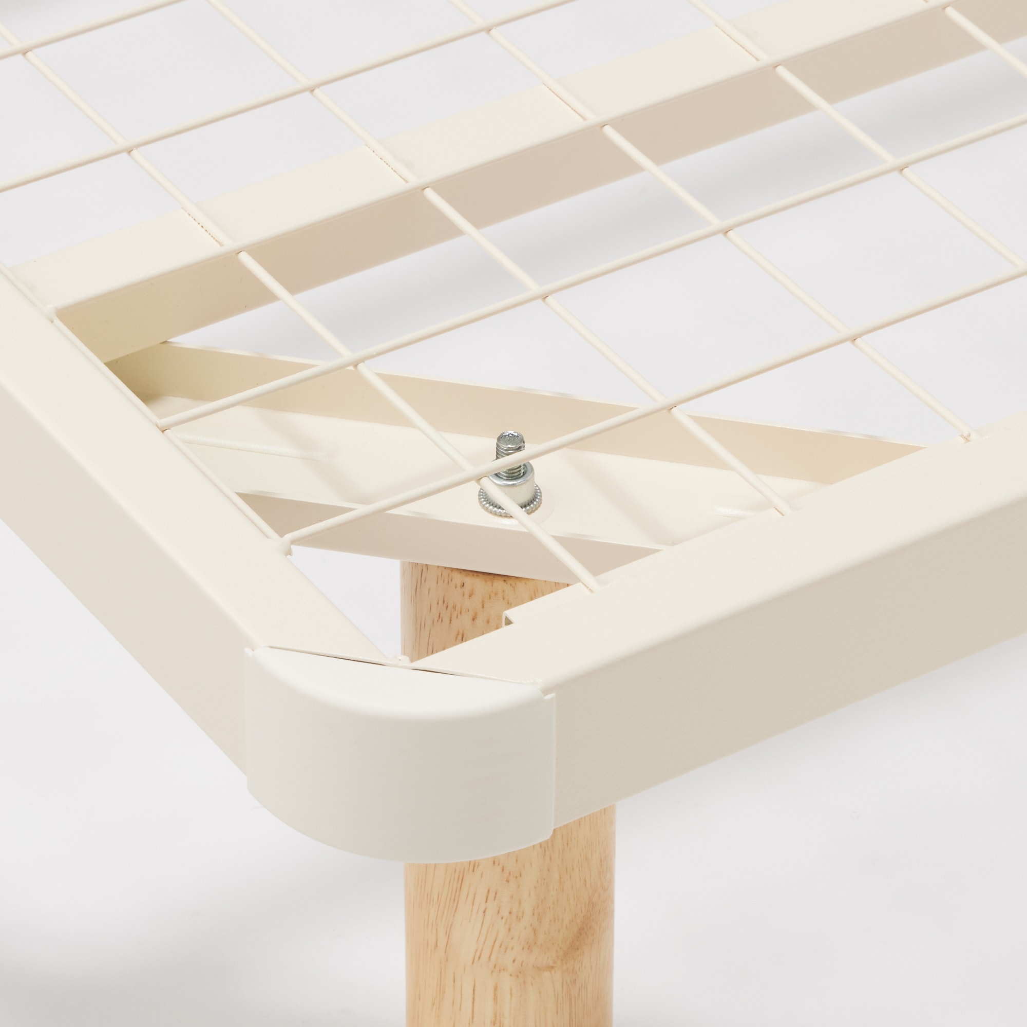 スチールベッドフレーム　シングル