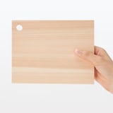 ひのき調理板・薄型・小　フック穴付き